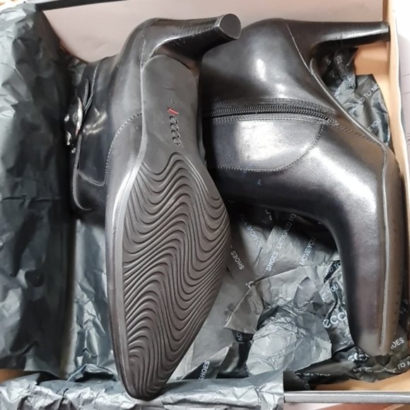 ECCO City Bristol Women's Ankle Boot - Picture 5 of 6